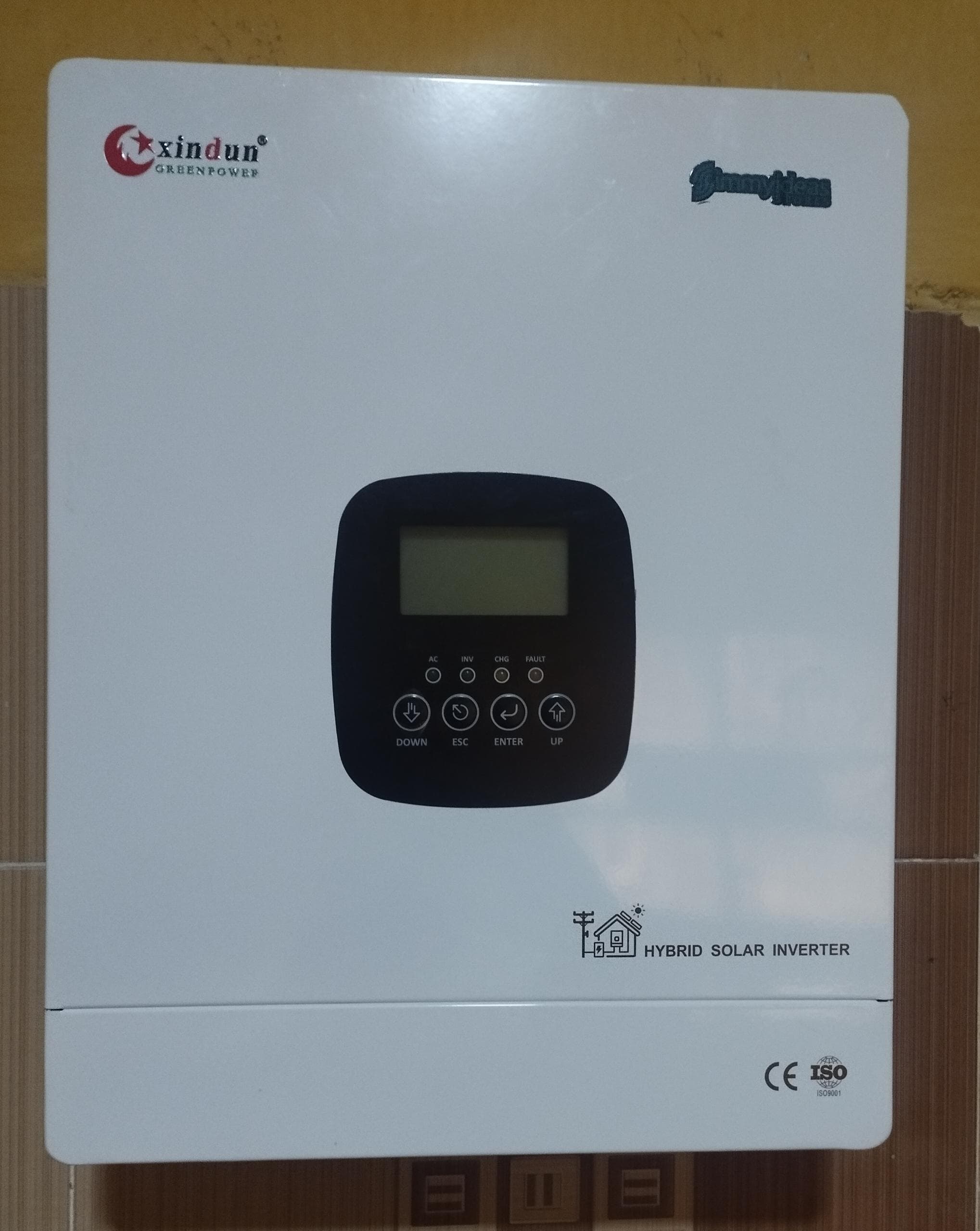 4.3KVA hybrid solar inverter for your home