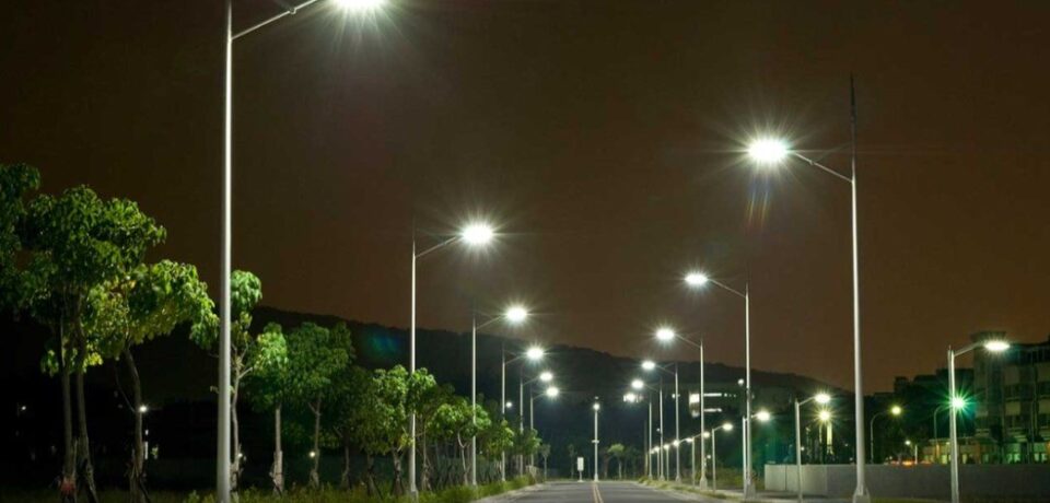 Solar Street Light With Pole and Battery